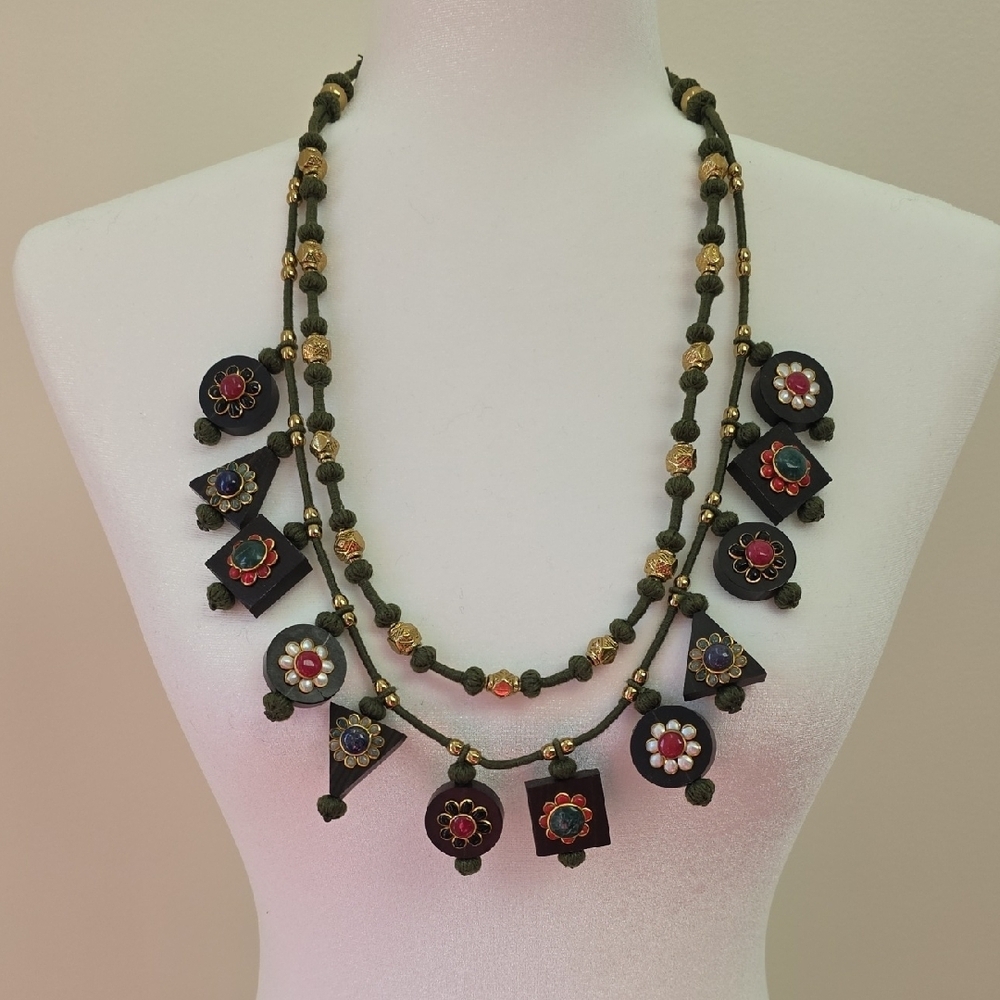 Maya-Bazaar Green, Gold & Multicolor Necklace